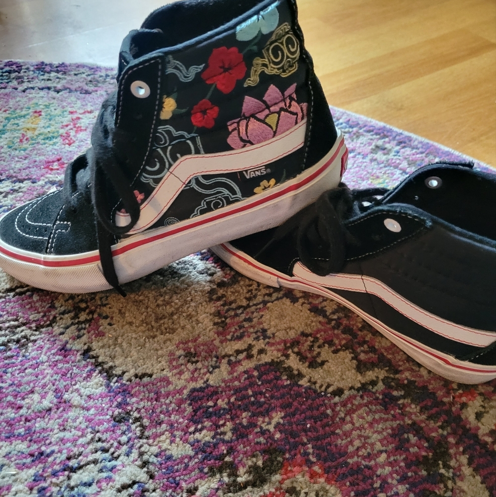 VANS